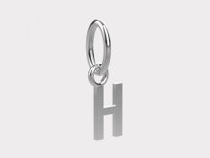 Zlatý přívěsek písmeno H